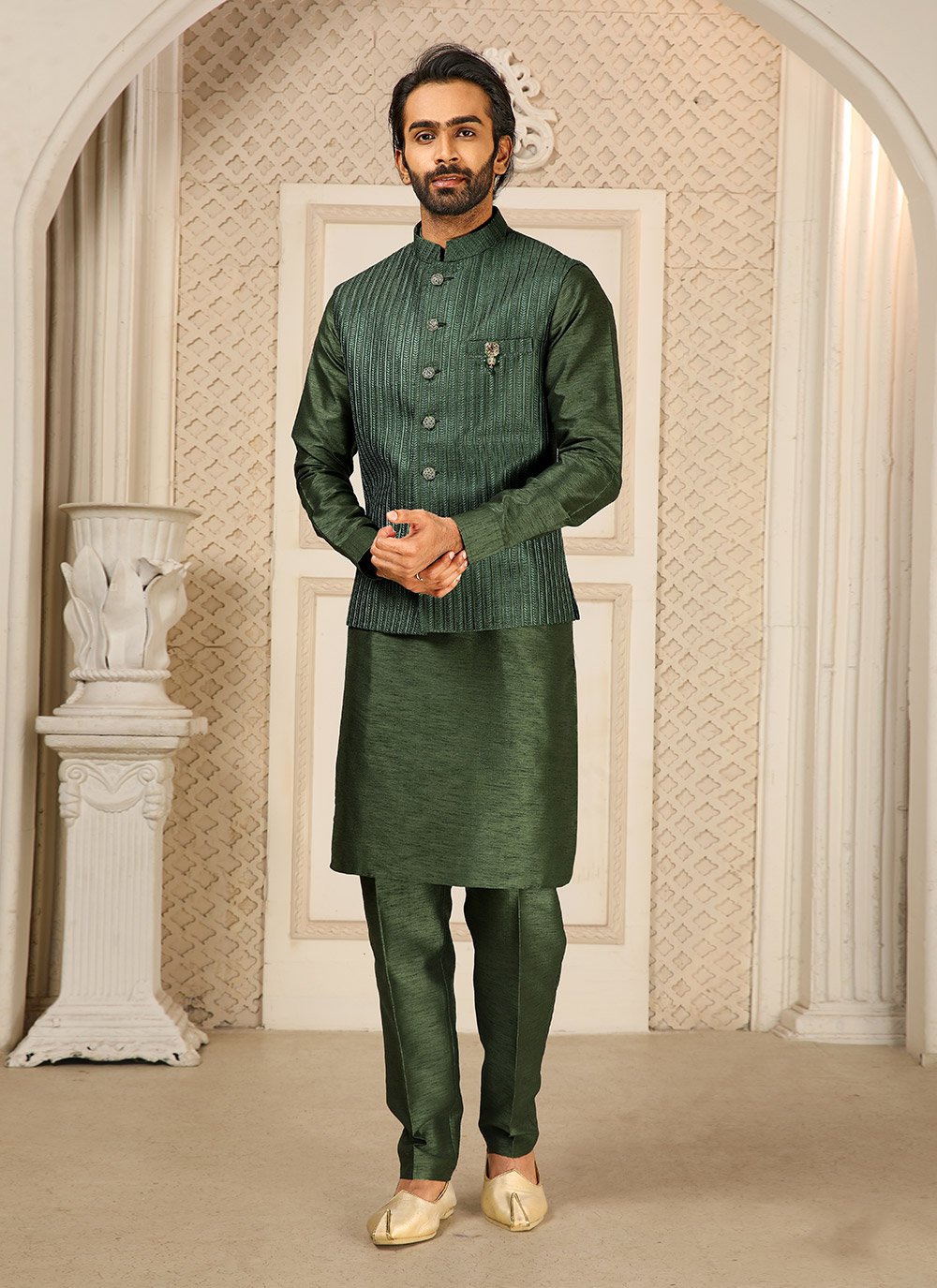 Kurta Payjama With Jacket Art Banarasi Silk Green Embroidered Mens