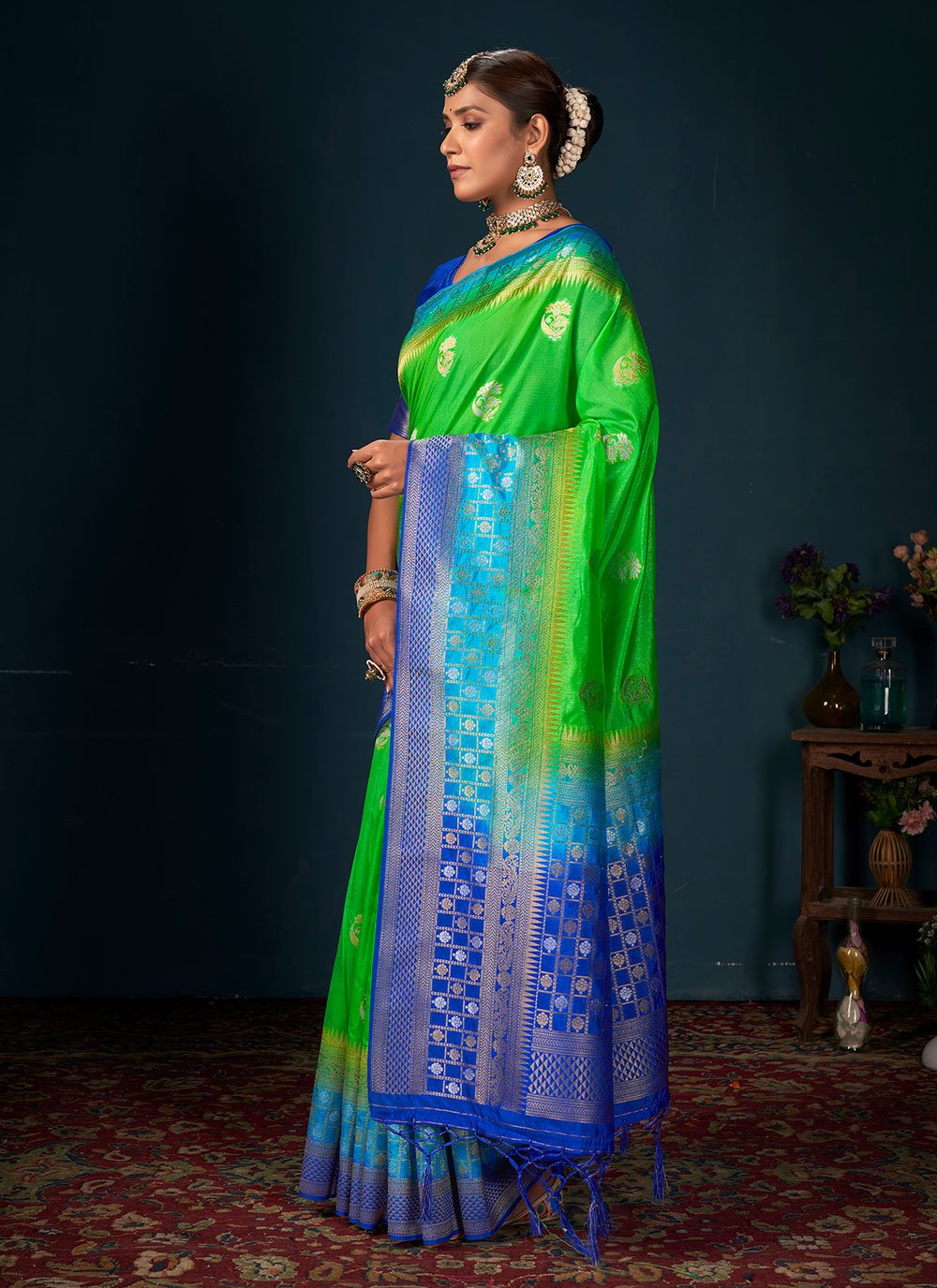 Classic Art Banarasi Silk Green Woven Saree