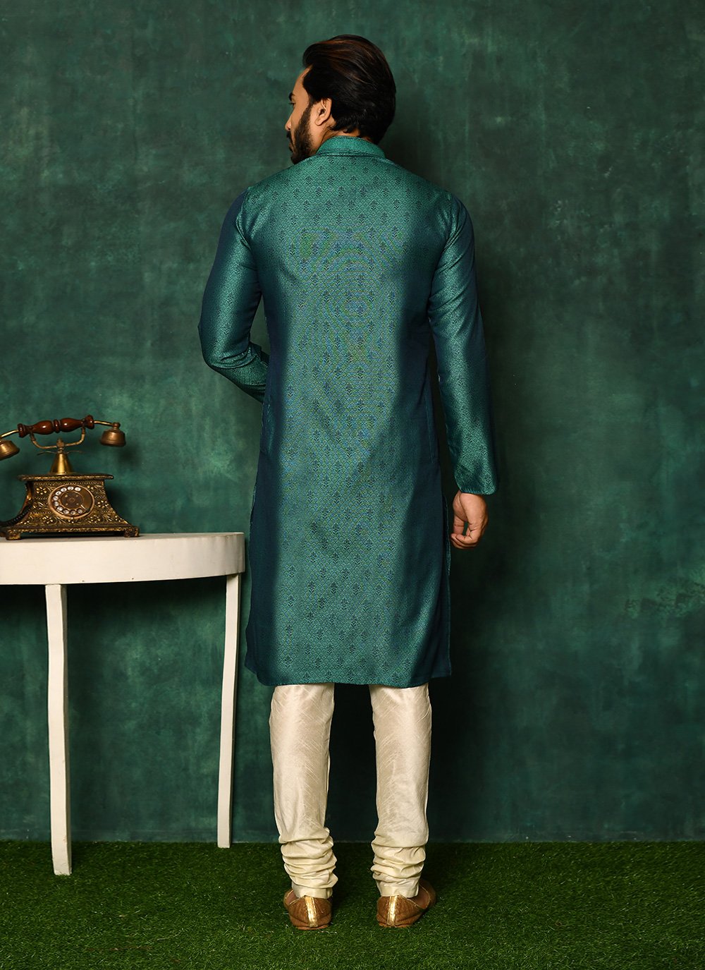 Kurta Pyjama Art Silk Green Woven Mens