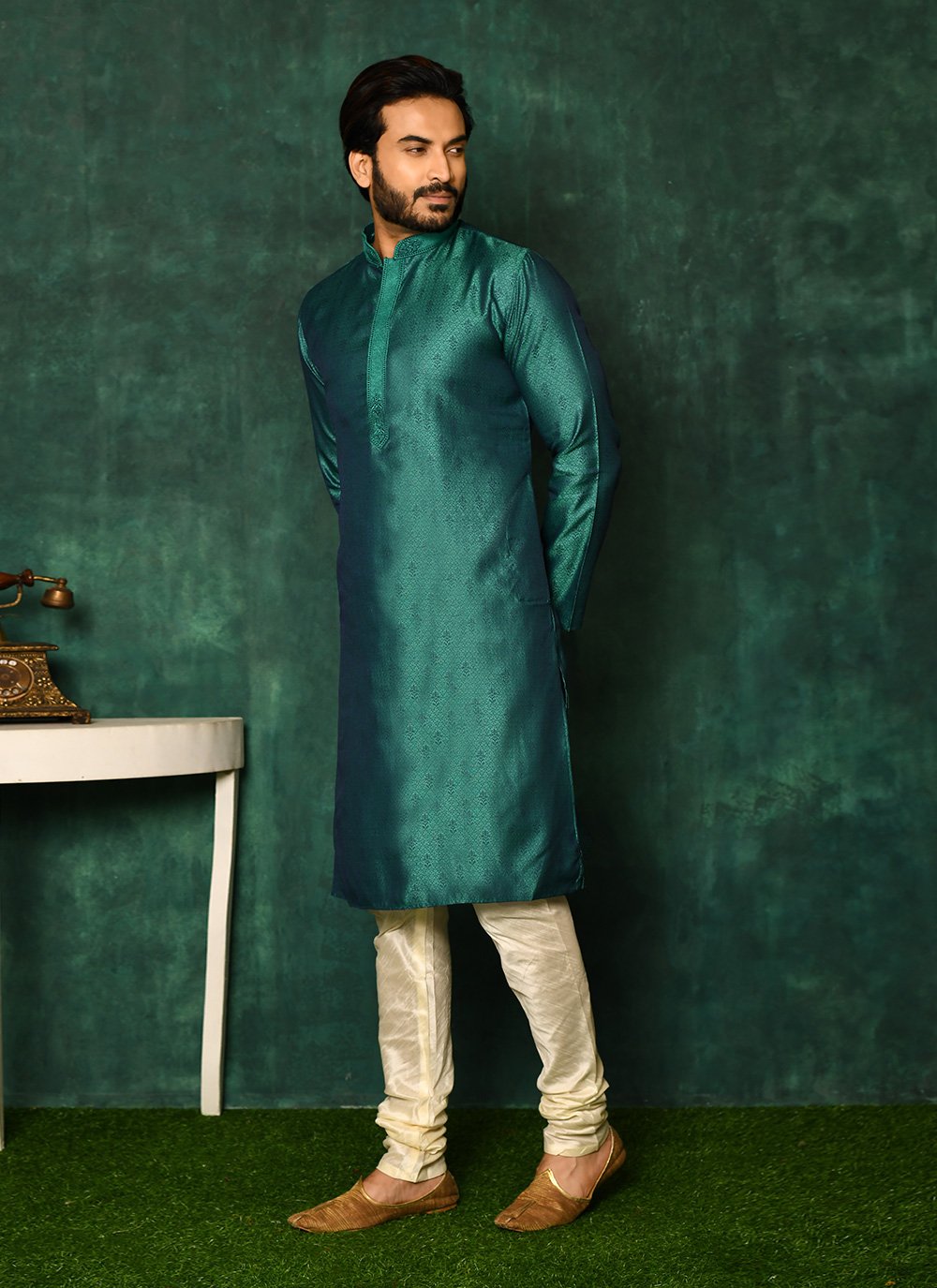 Kurta Pyjama Art Silk Green Woven Mens