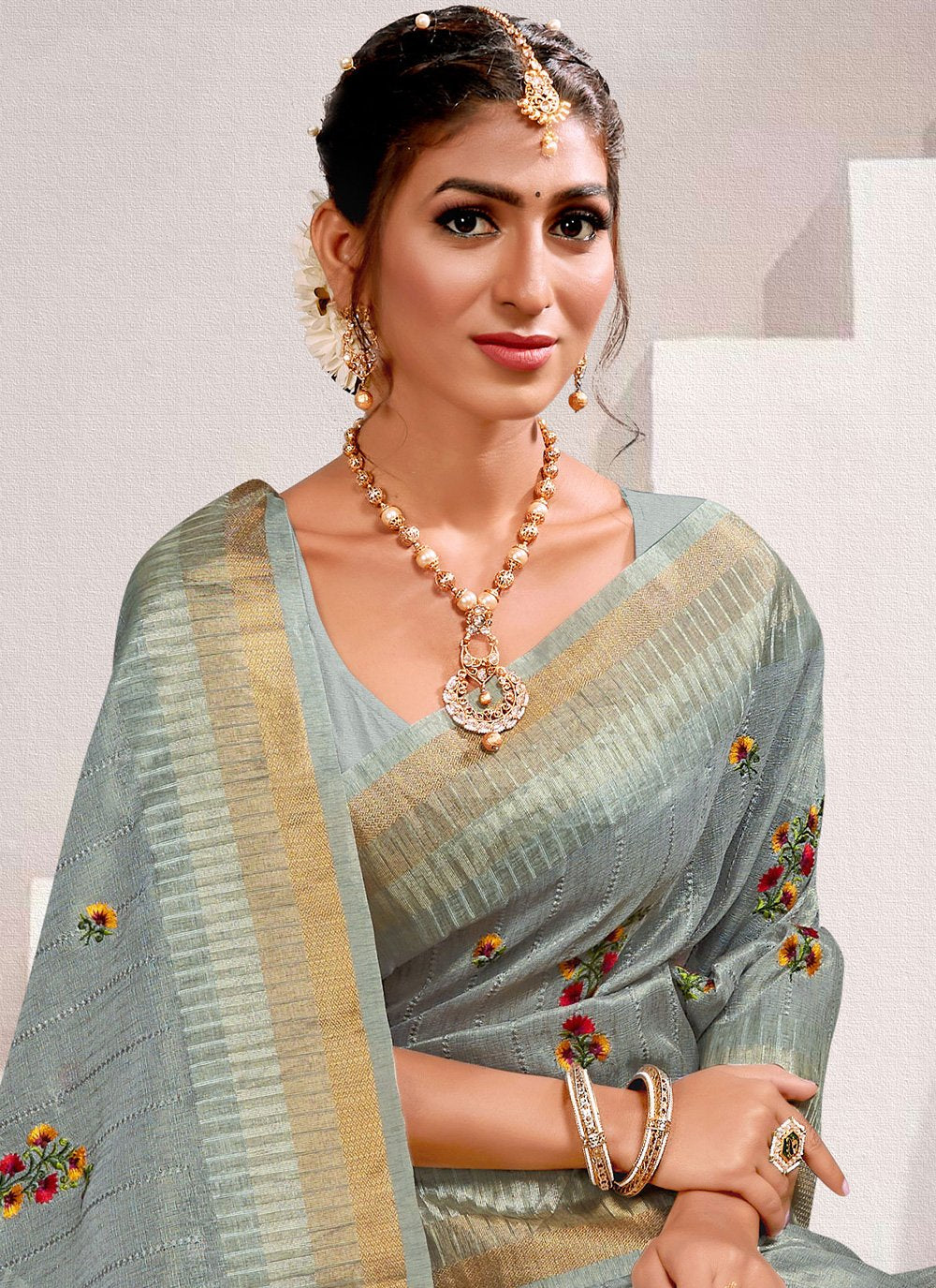 Contemporary Art Silk Grey Embroidered Saree