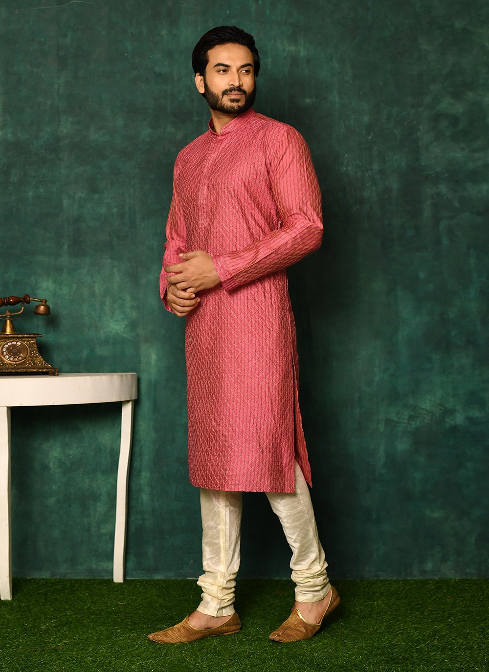 Kurta Pyjama Art Silk Pink Woven Mens