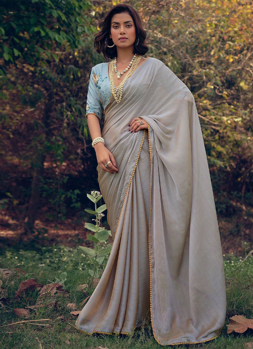 Trendy Saree Art Silk Grey Woven Saree