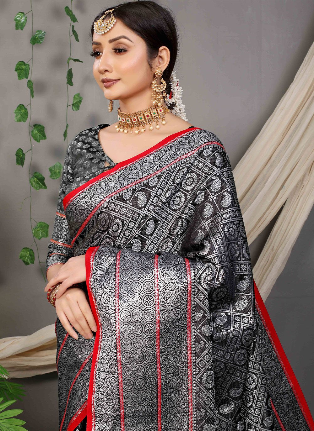 Contemporary Banarasi Silk Black Jacquard Work Saree