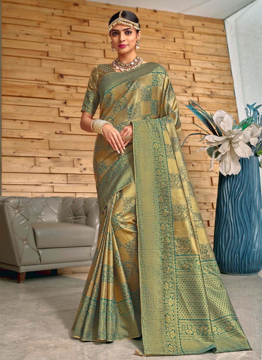 Classic Banarasi Silk Gold Green Weaving Saree