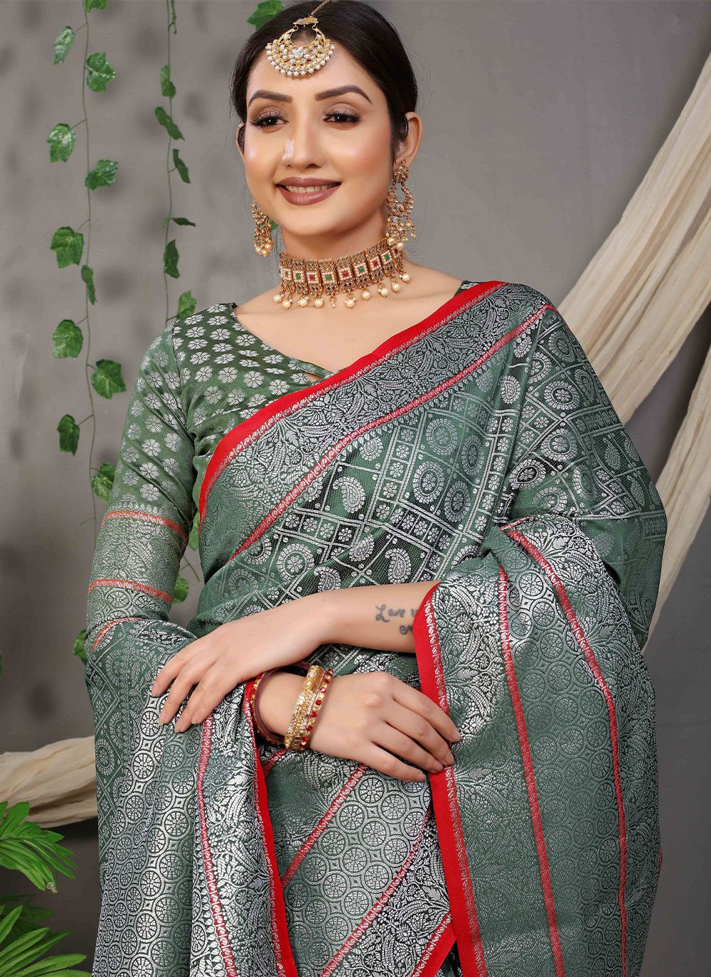 Contemporary Banarasi Silk Green Jacquard Work Saree