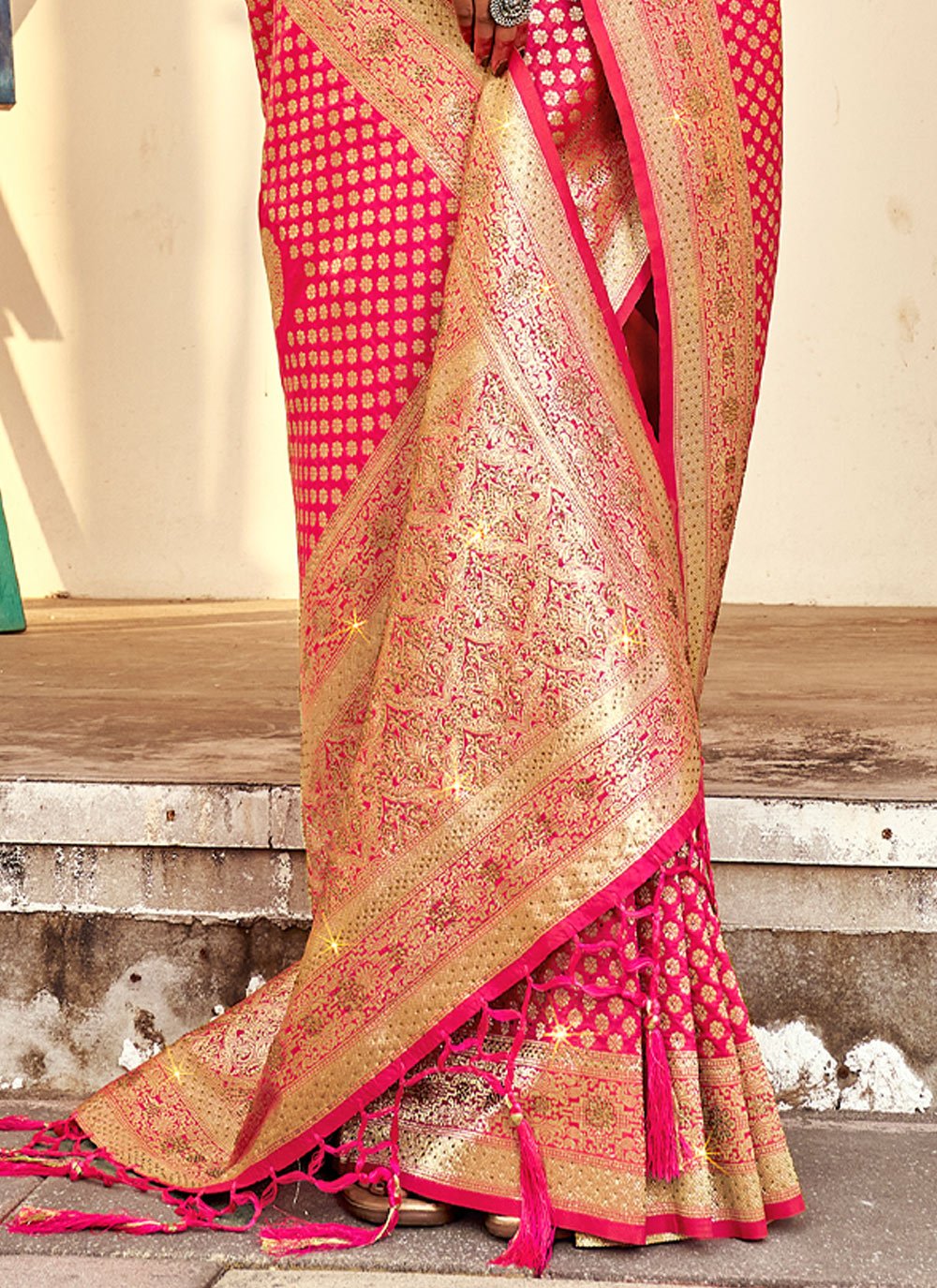 Traditional Saree Banarasi Silk Rani Weaving Saree