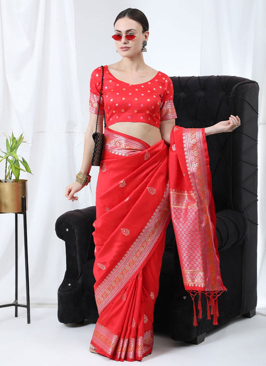 Trendy Saree Banarasi Silk Red Weaving Saree