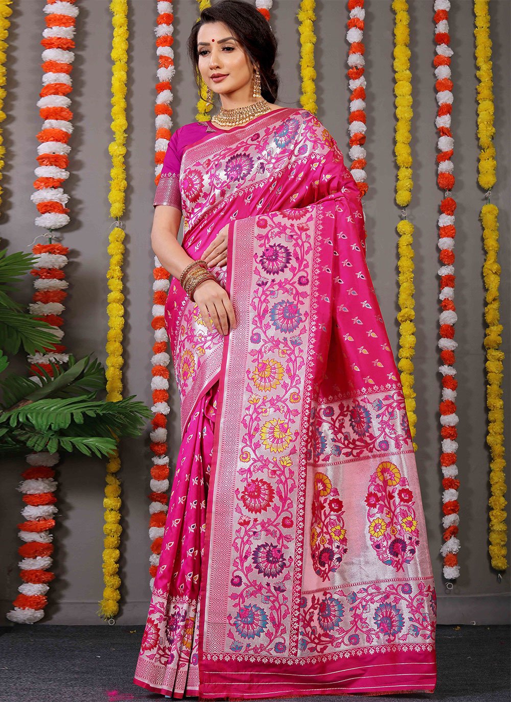 Classic Banarasi Silk Pink Jacquard Work Saree