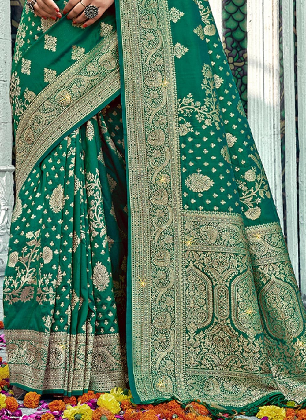 Traditional Saree Banarasi Silk Green Weaving Saree