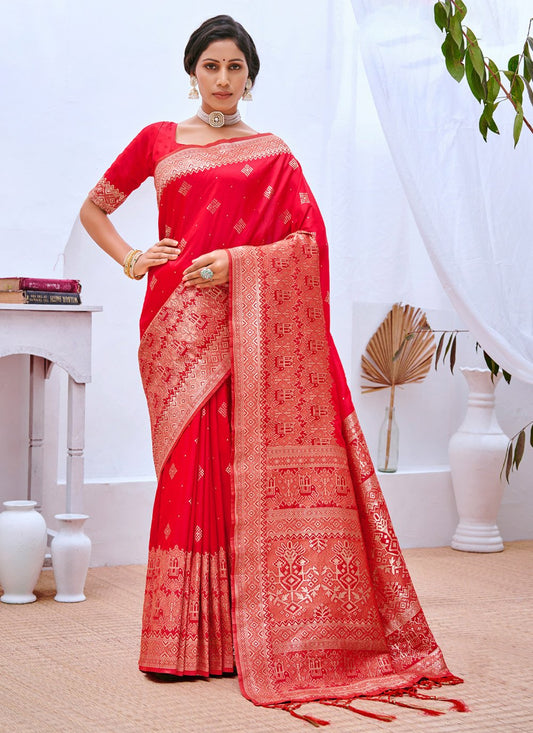 Trendy Saree Banarasi Silk Red Weaving Saree