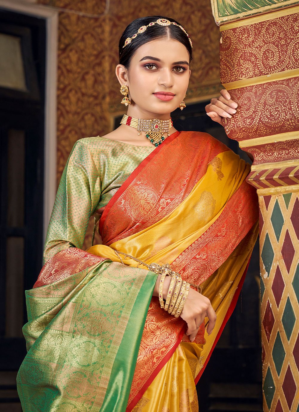 Contemporary Banarasi Silk Handloom Silk Tissue Yellow Weaving Saree