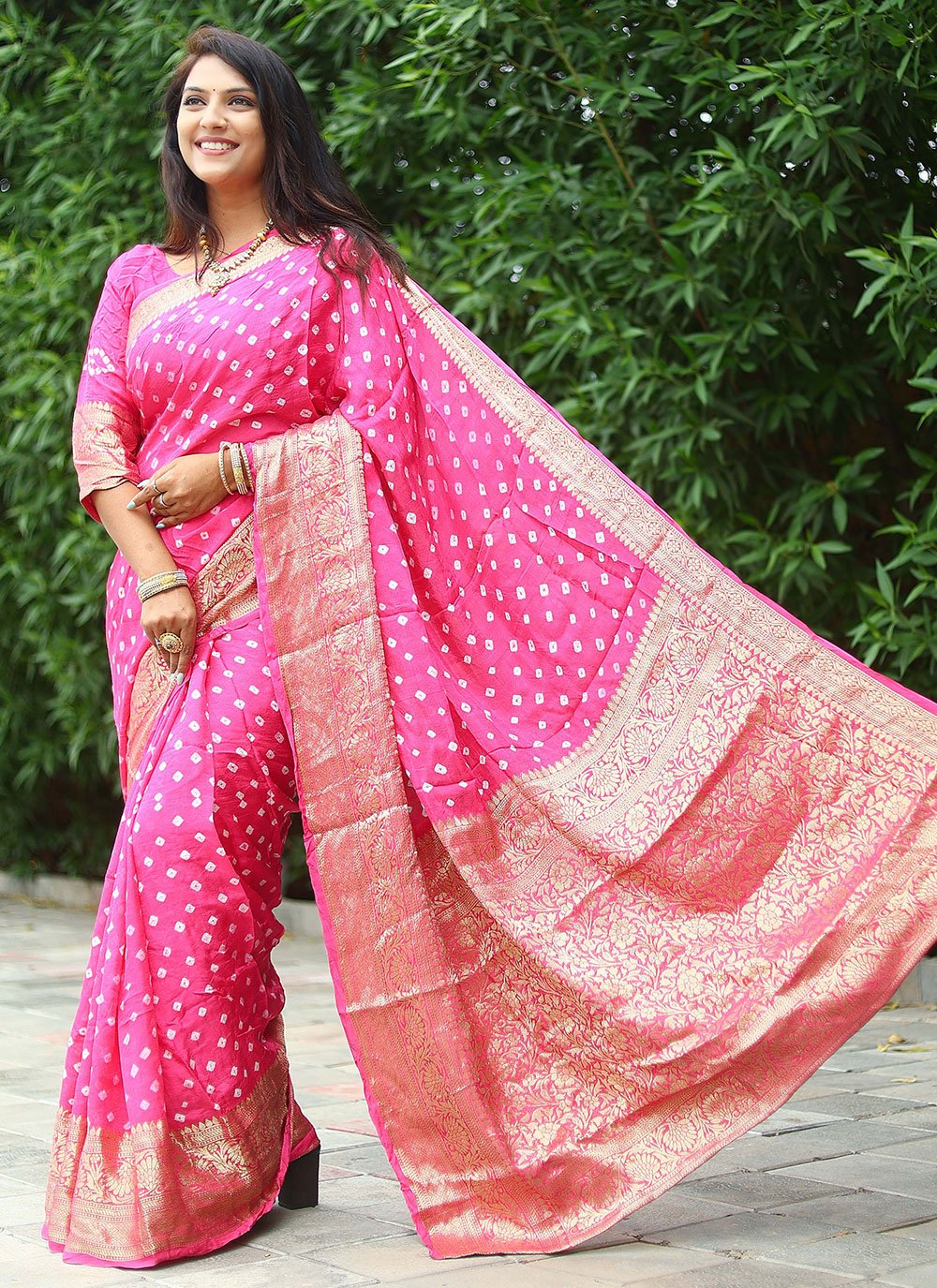 Trendy Saree Pure Silk Pink Bandhej Saree