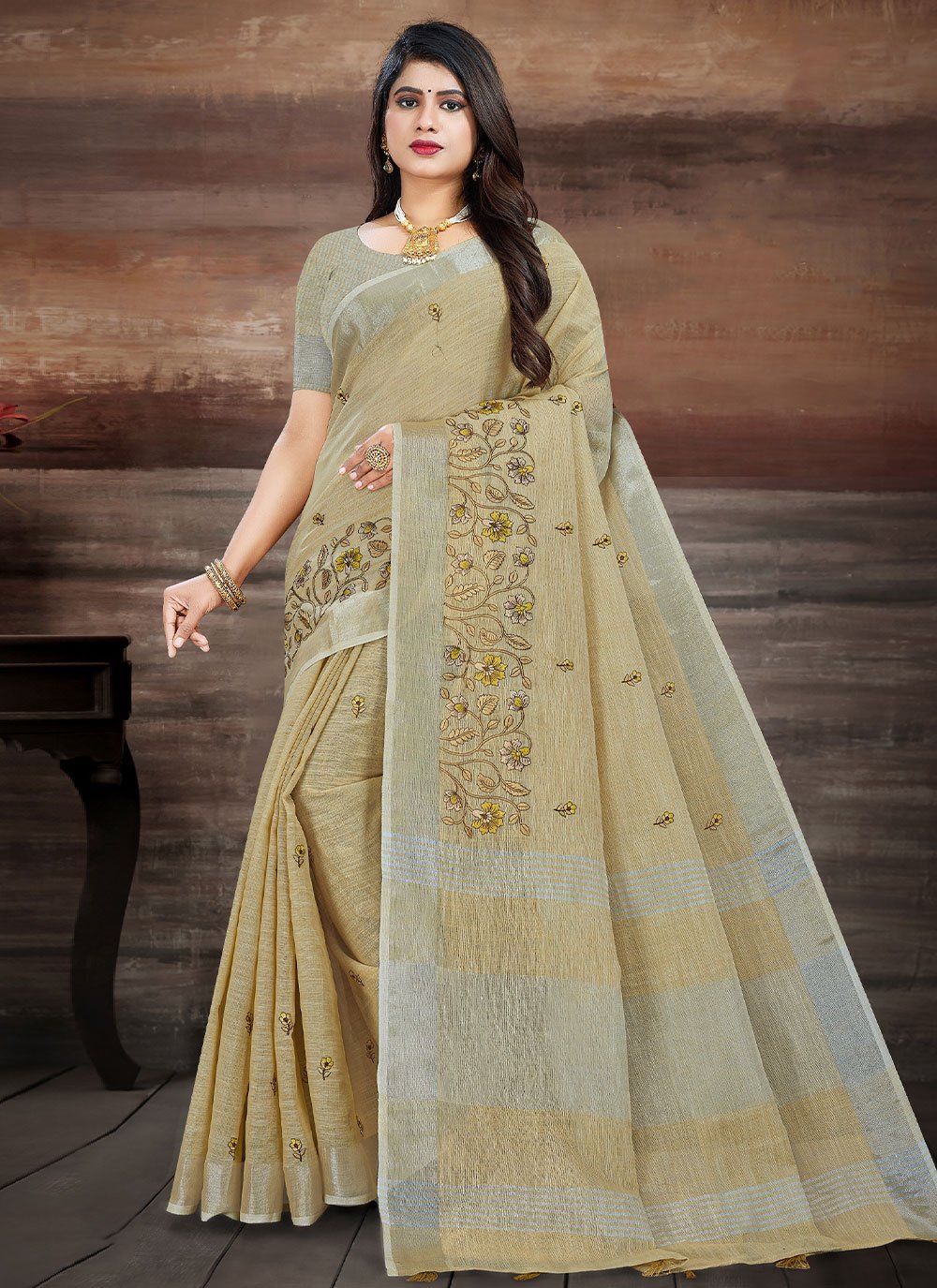 Trendy Saree Linen Beige Embroidered Saree