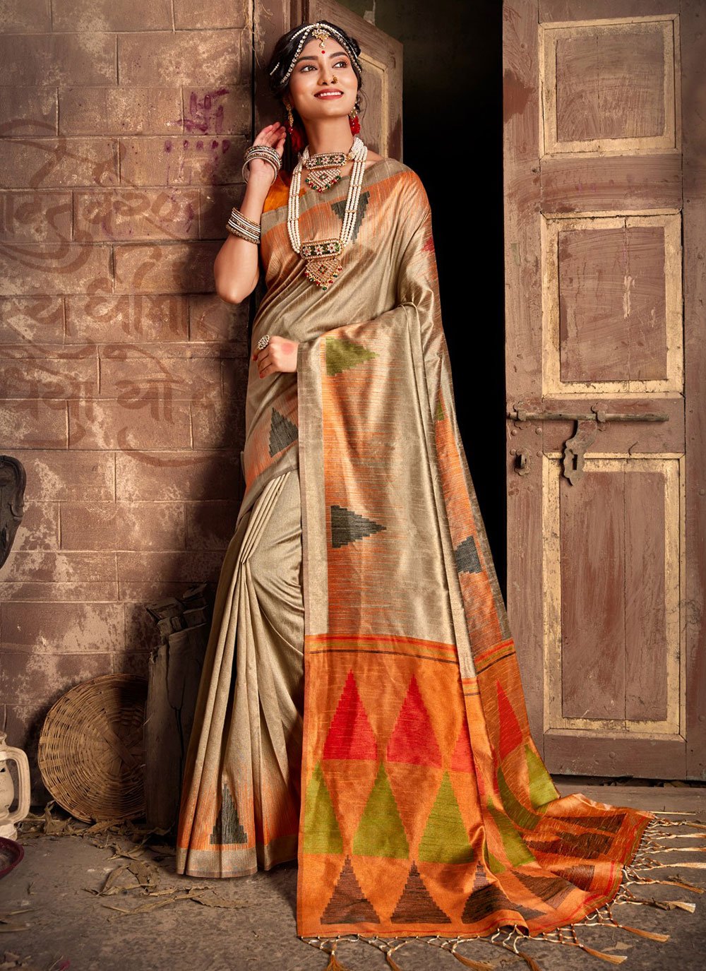 Trendy Saree Khadi Silk Beige Weaving Saree