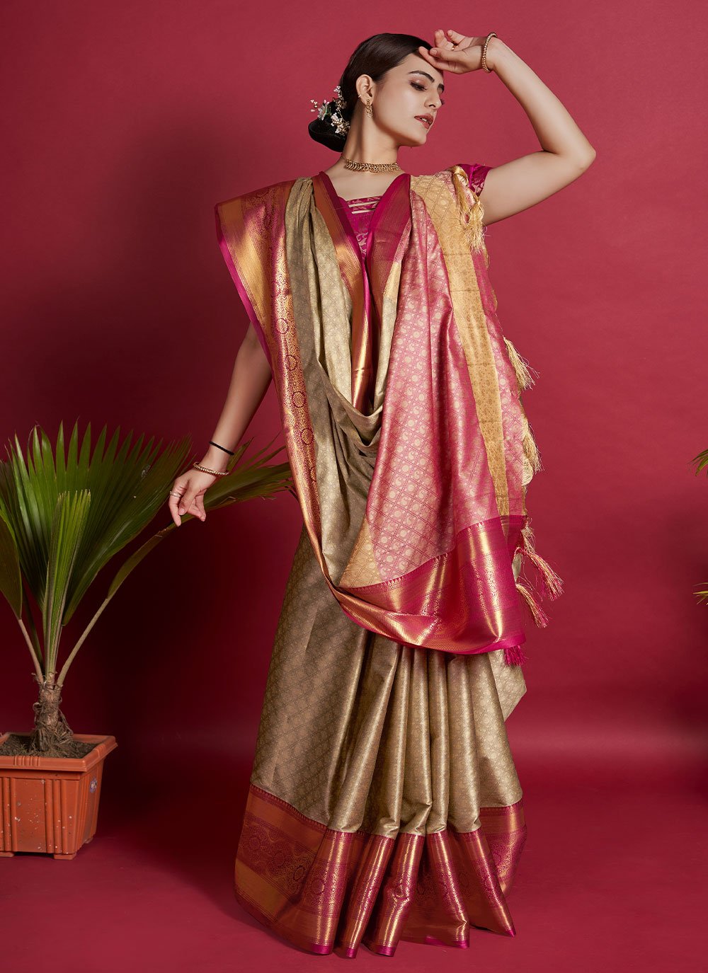 Contemporary Silk Beige Weaving Saree