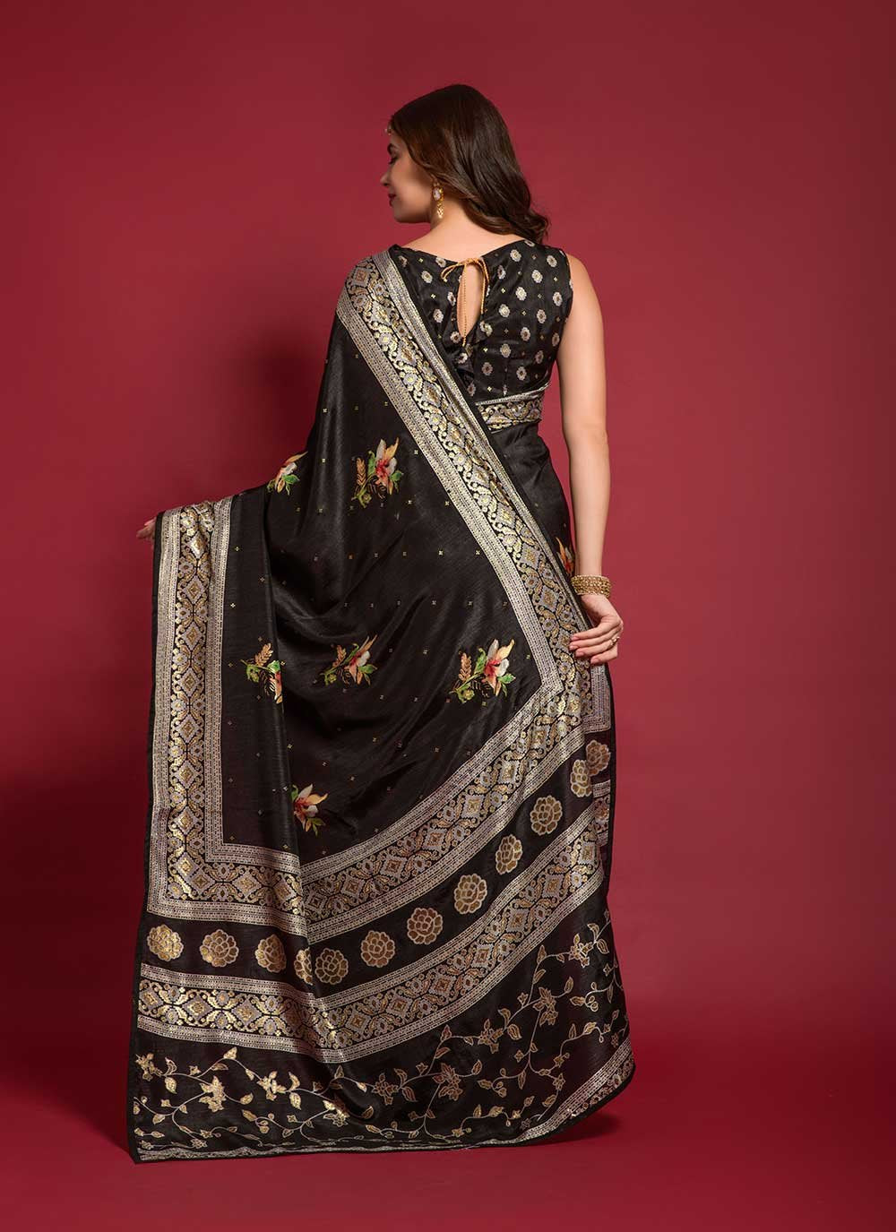 Casual Silk Black Foil Print Saree