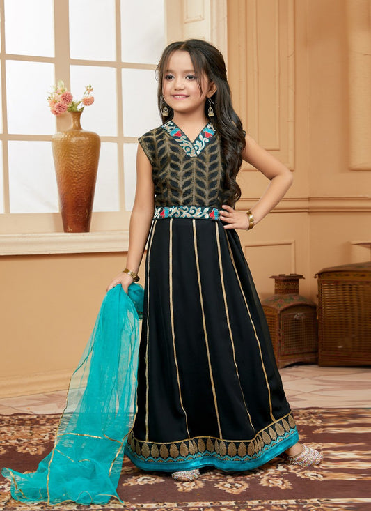 Lehenga Choli Handloom Silk Black Embroidered Kids