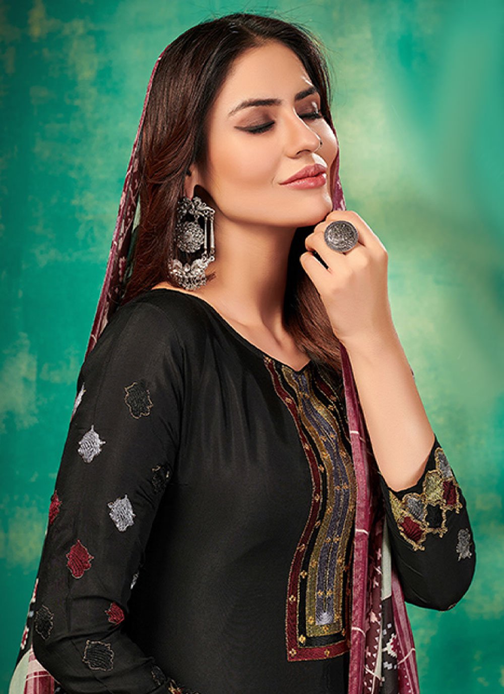 Salwar Suit Muslin Black Embroidered Salwar Kameez