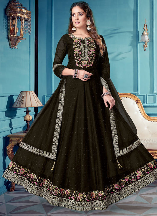 Trendy Suit Silk Black Embroidered Salwar Kameez