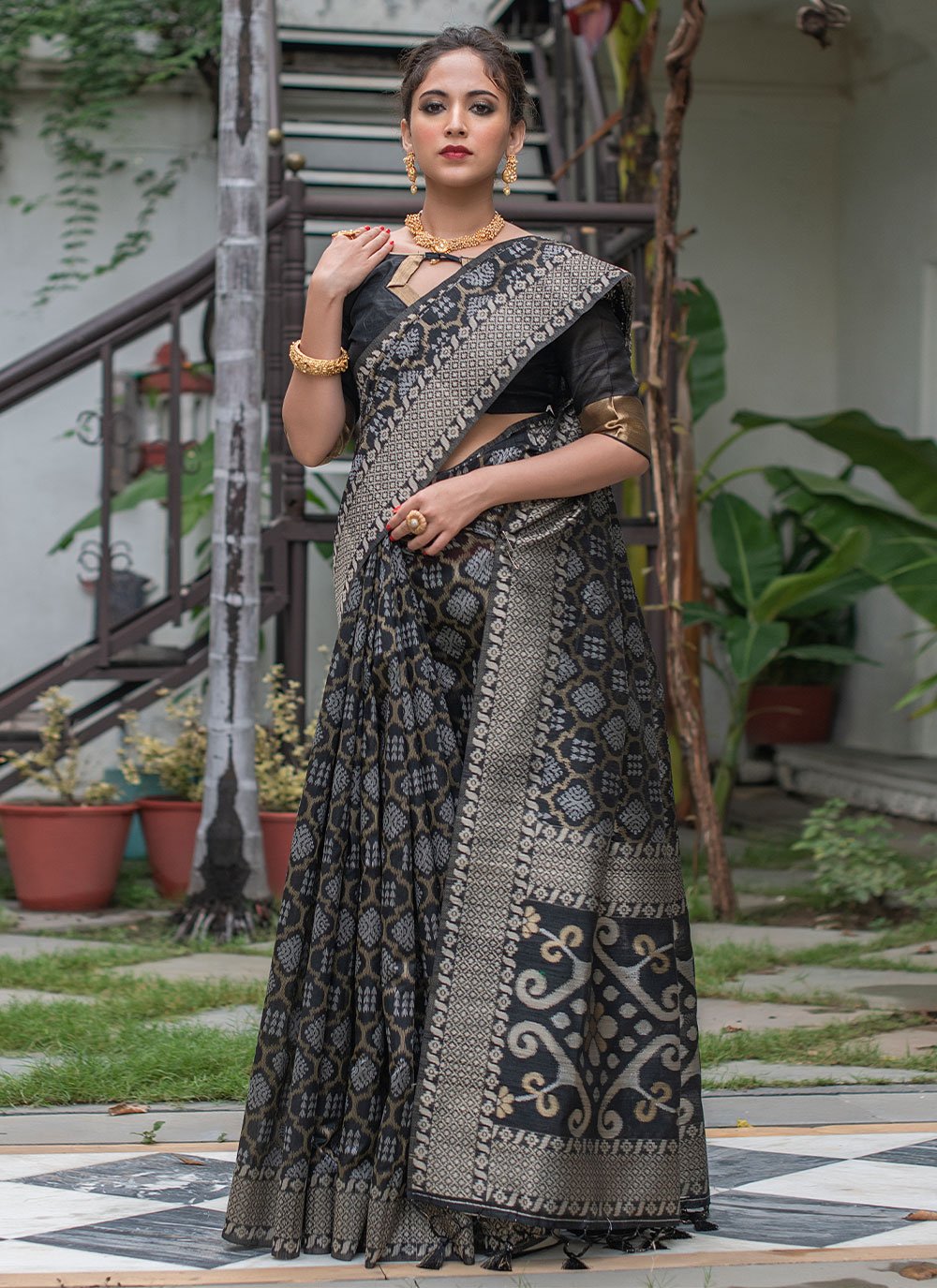 Classic Tussar Silk Black Woven Saree