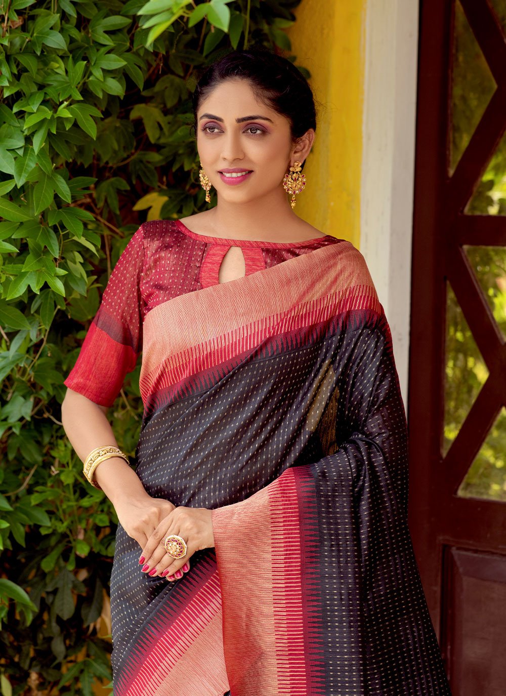 Contemporary Silk Black Woven Saree