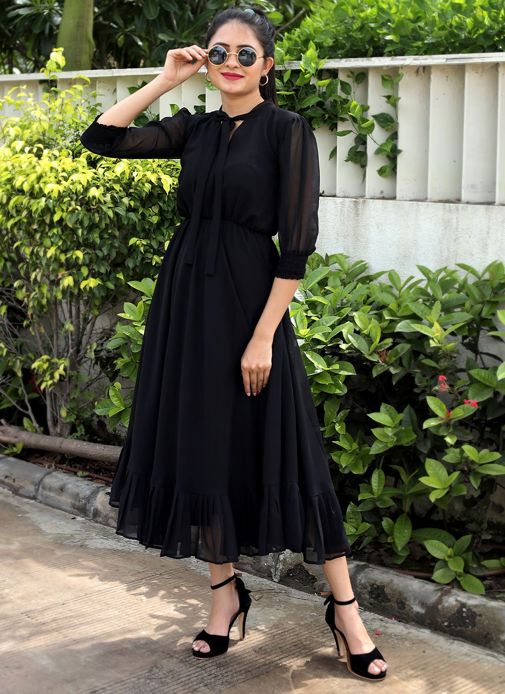 Gown Georgette Black Plain Gown