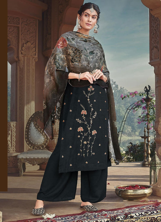 Salwar Suit Silk Viscose Black Digital Print Salwar Kameez
