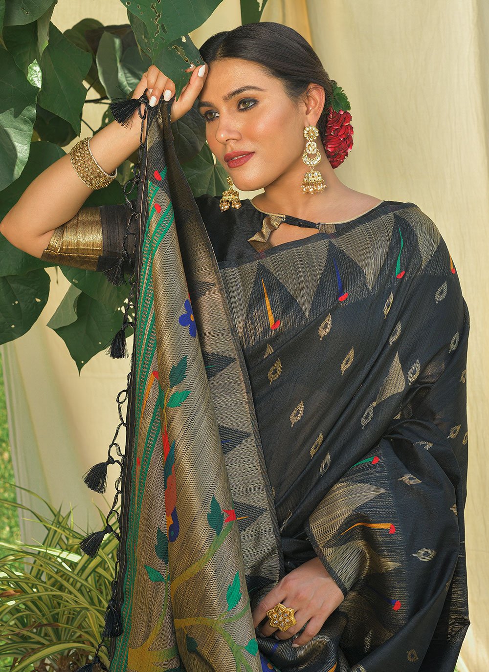 Contemporary Silk Black Woven Saree