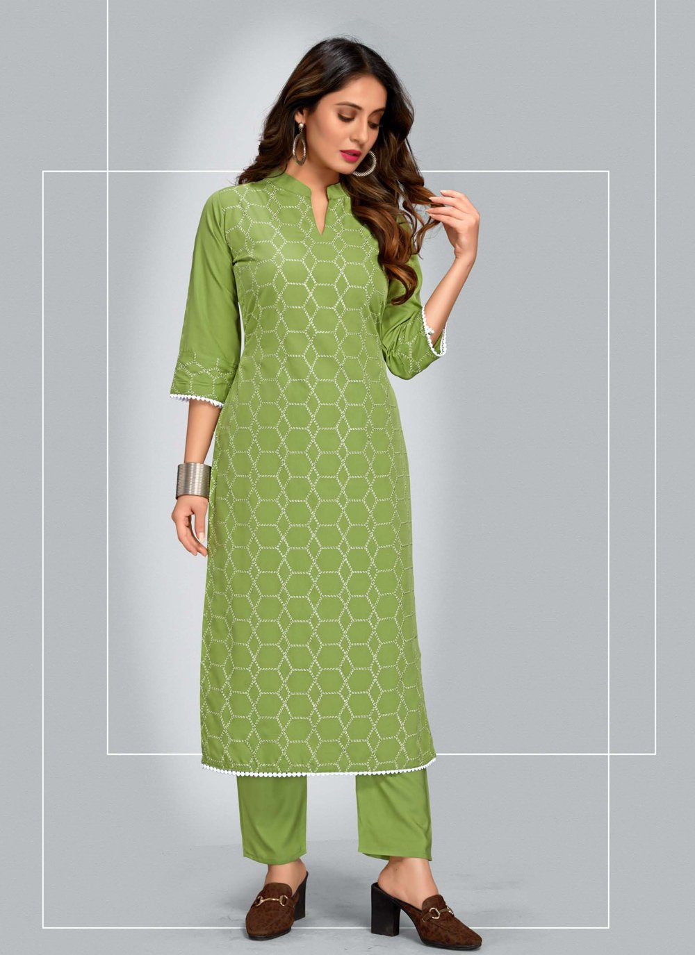 Pant Style Suit Blended Cotton Green Print Salwar Kameez