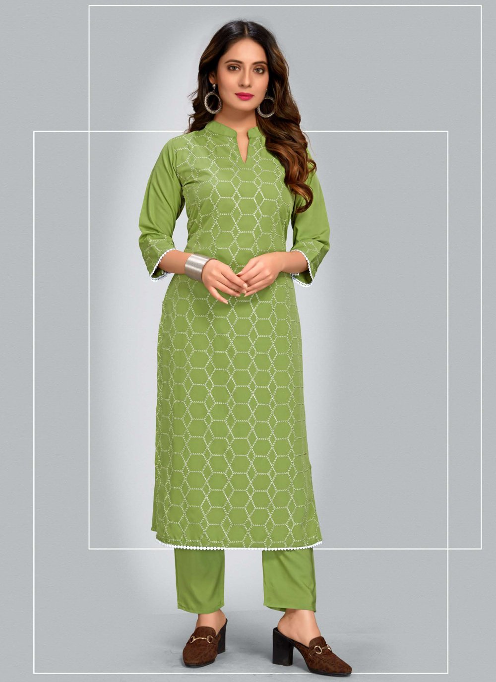 Pant Style Suit Blended Cotton Green Print Salwar Kameez