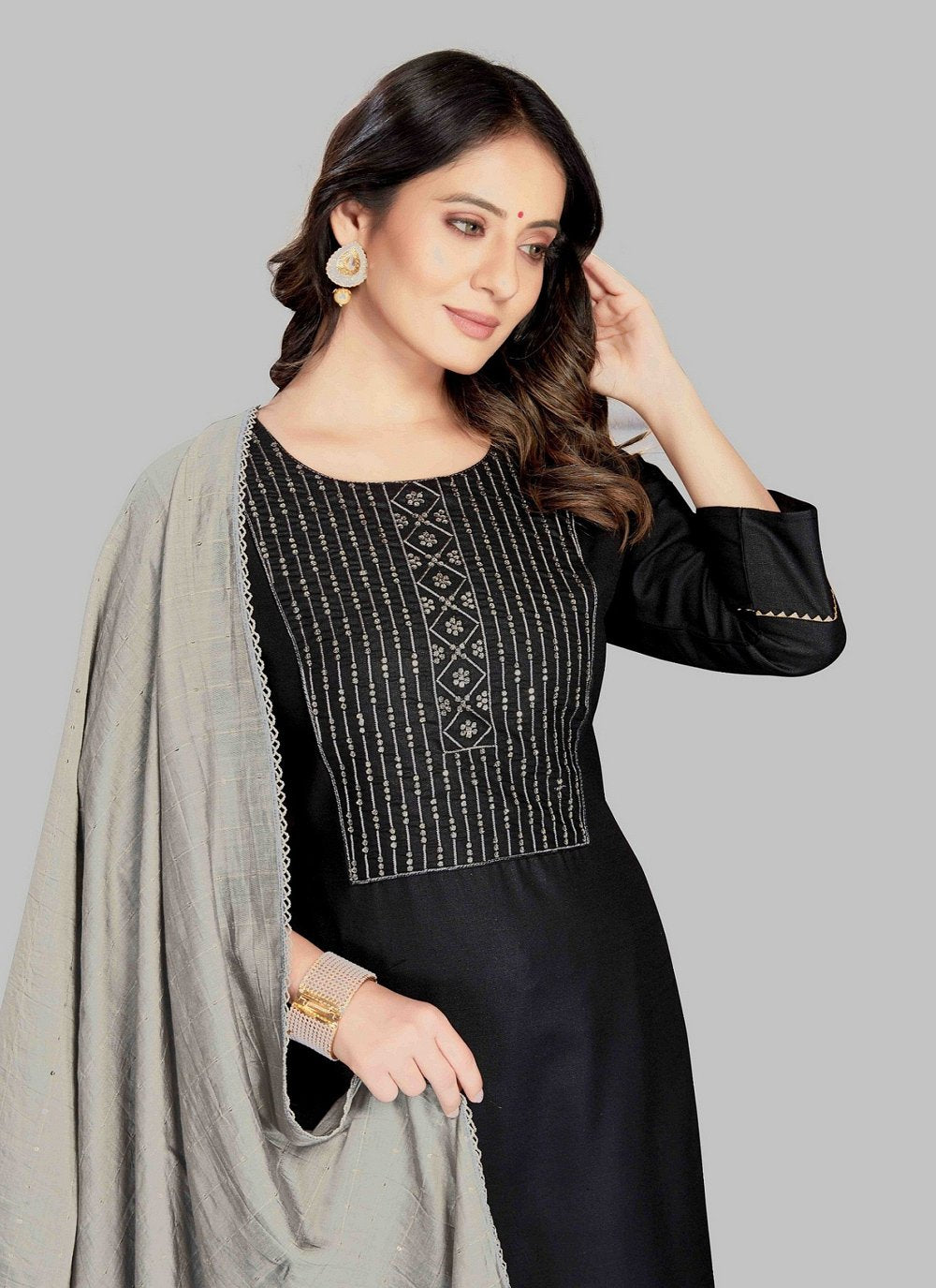 Pant Style Suit Blended Cotton Black Embroidered Salwar Kameez