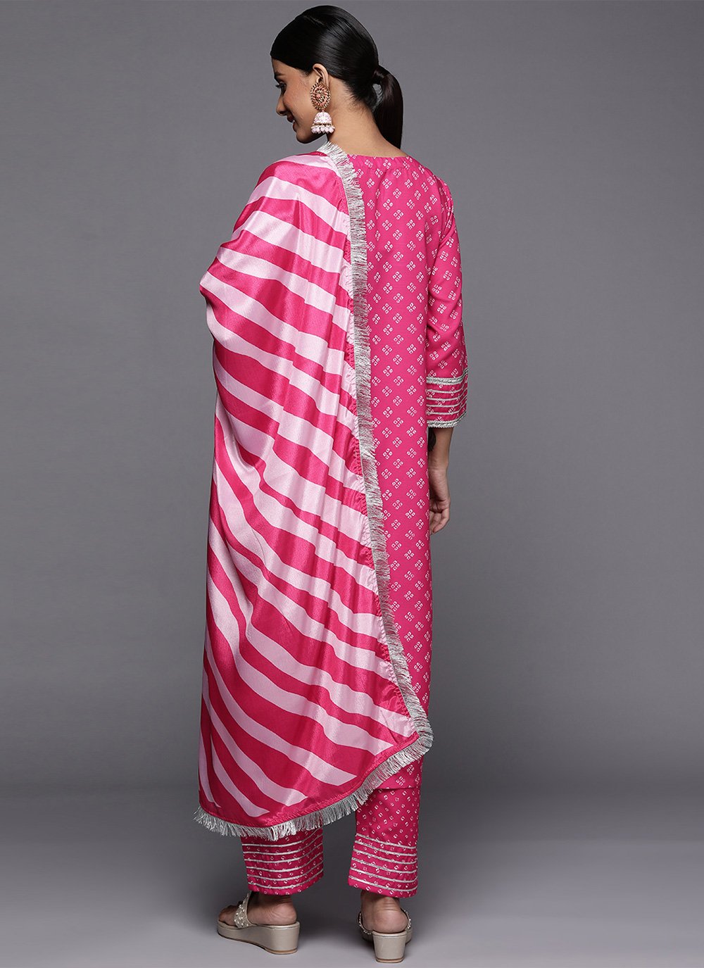 Salwar Suit Blended Cotton Pink Print Salwar Kameez