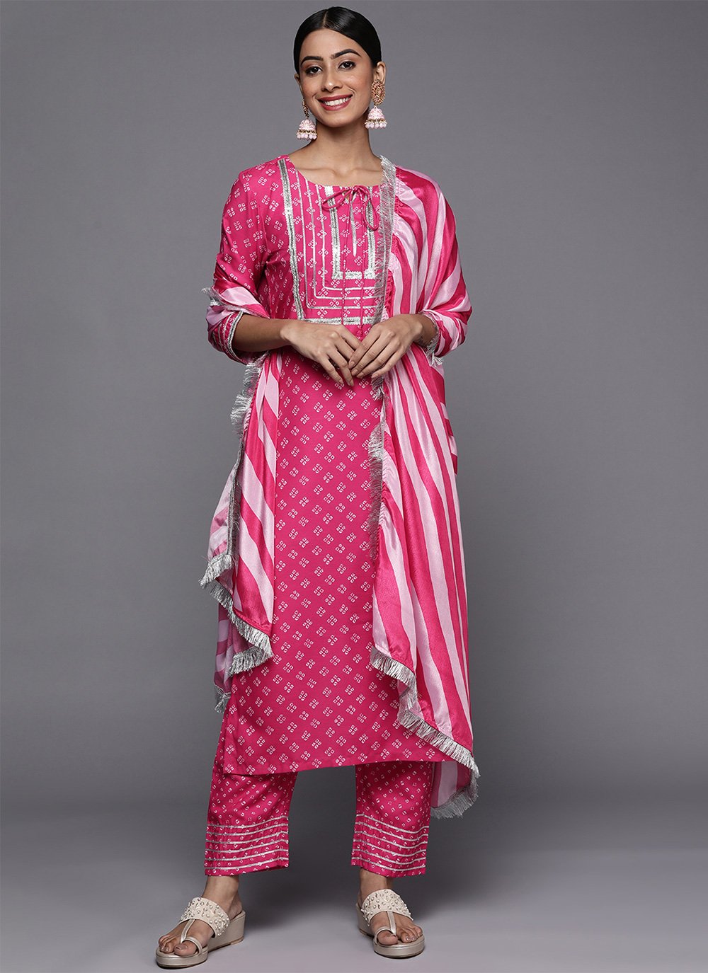 Salwar Suit Blended Cotton Pink Print Salwar Kameez