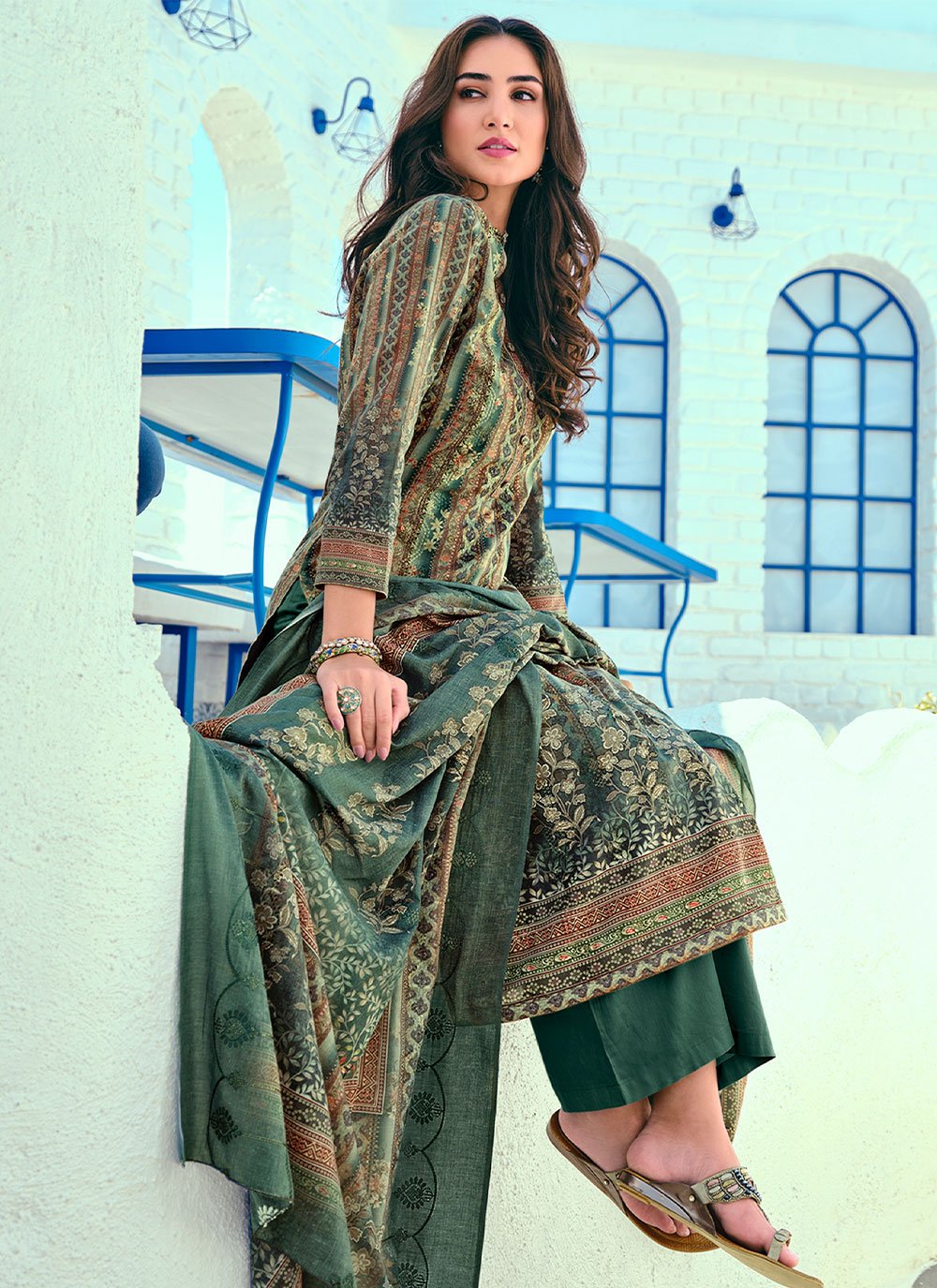 Salwar Suit Blended Cotton Green Digital Print Salwar Kameez