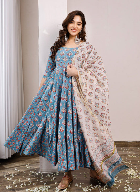 Pant Style Suit Cotton Blue Digital Print Salwar Kameez