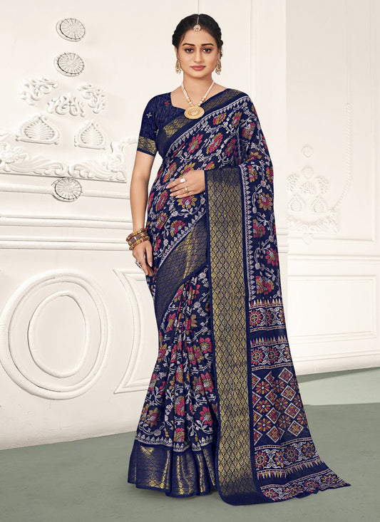 Traditional Saree Cotton Blue Print Saree