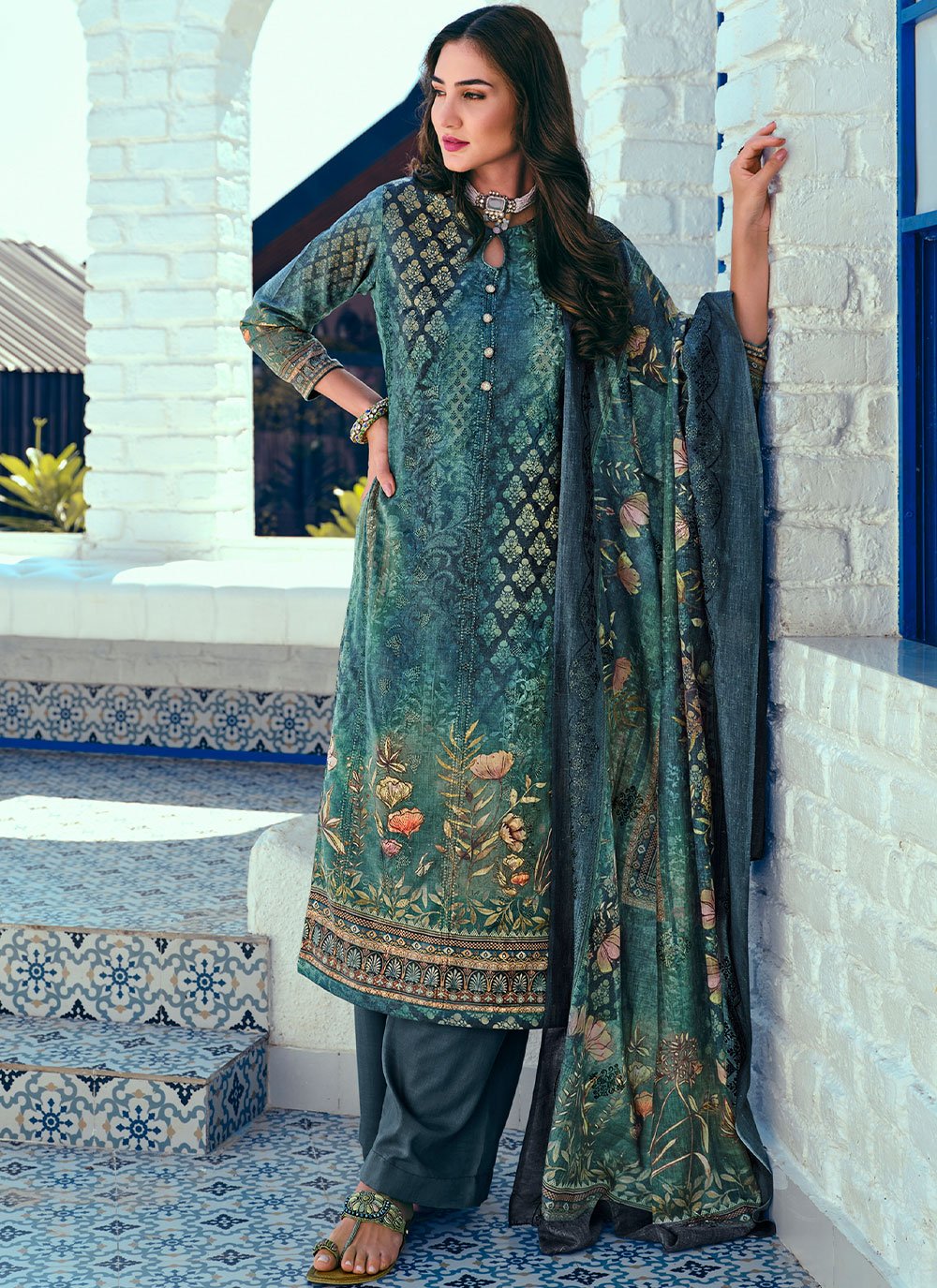 Straight Salwar Suit Blended Cotton Blue Digital Print Salwar Kameez