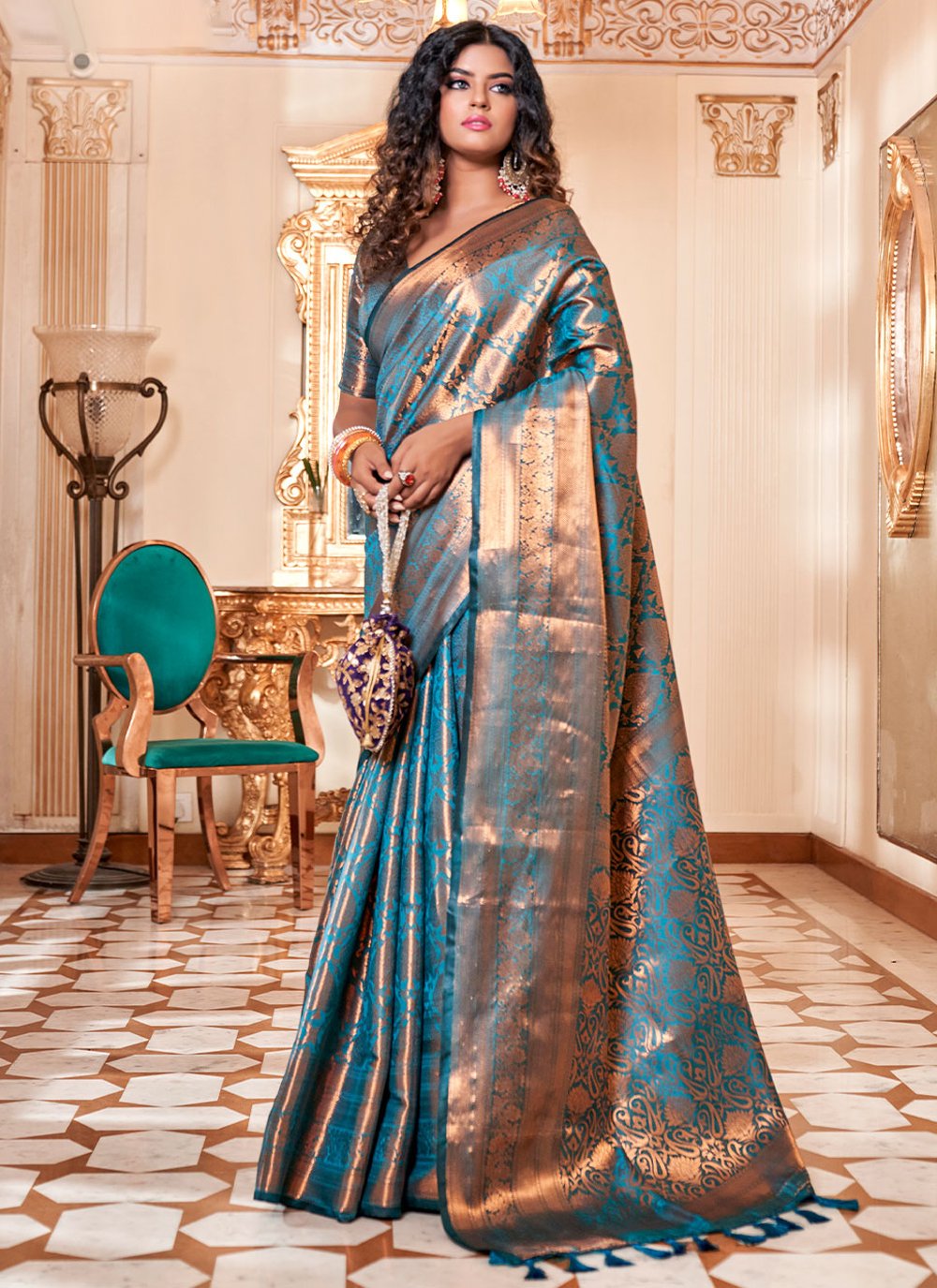 Trendy Saree Kanjivaram Silk Blue Weaving Saree