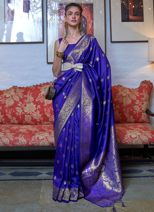 Classic Handloom Silk Blue Weaving Saree