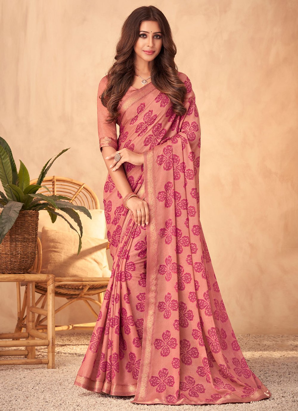 Classic Georgette Pink Patch Border Saree