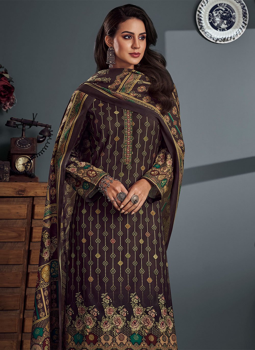 Salwar Suit Pashmina Brown Digital Print Salwar Kameez