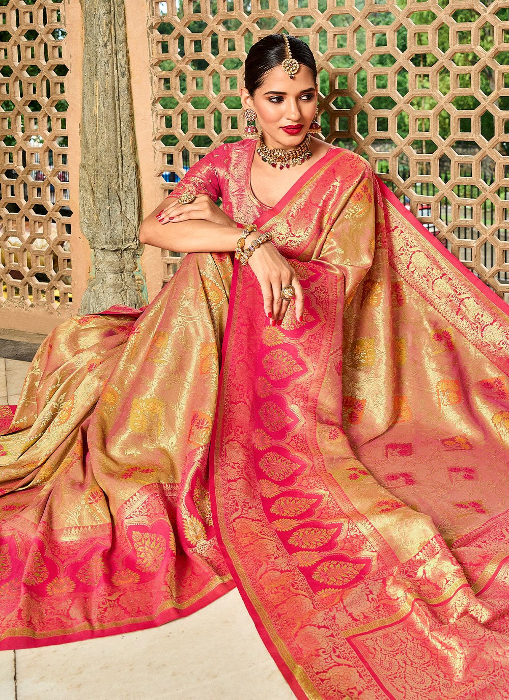 Classic Kanjivaram Silk Brown Weaving Saree