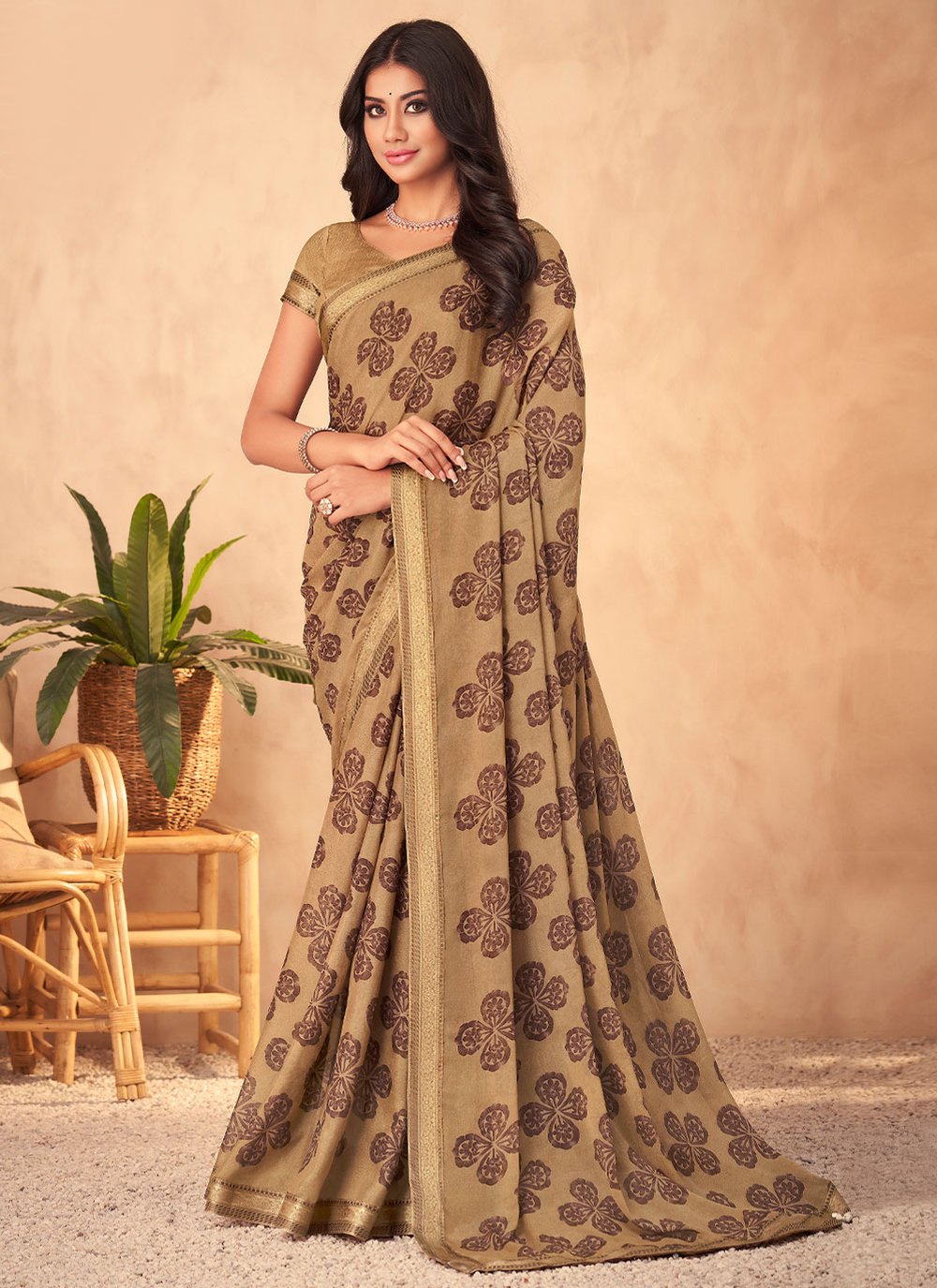 Classic Georgette Brown Patch Border Saree