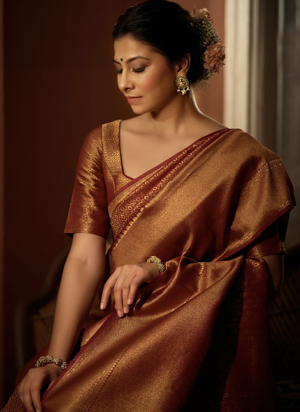 Trendy Saree Kanjivaram Silk Brown Weaving Saree