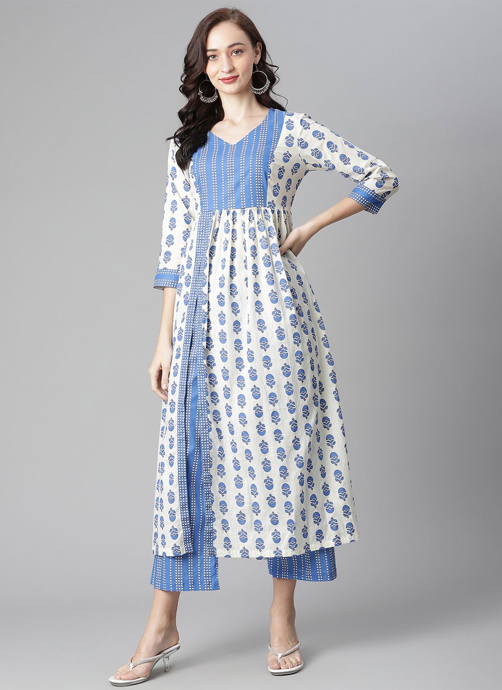 Casual Kurti Cotton Blue White Print Kurtis