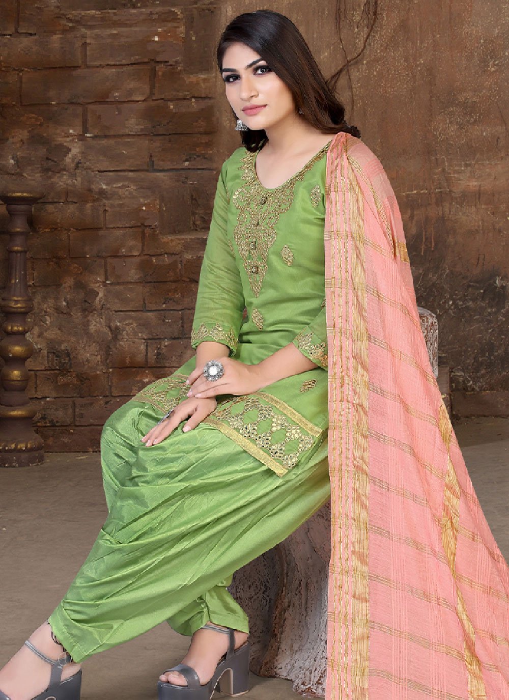 Salwar Suit Chanderi Green Embroidered Salwar Kameez