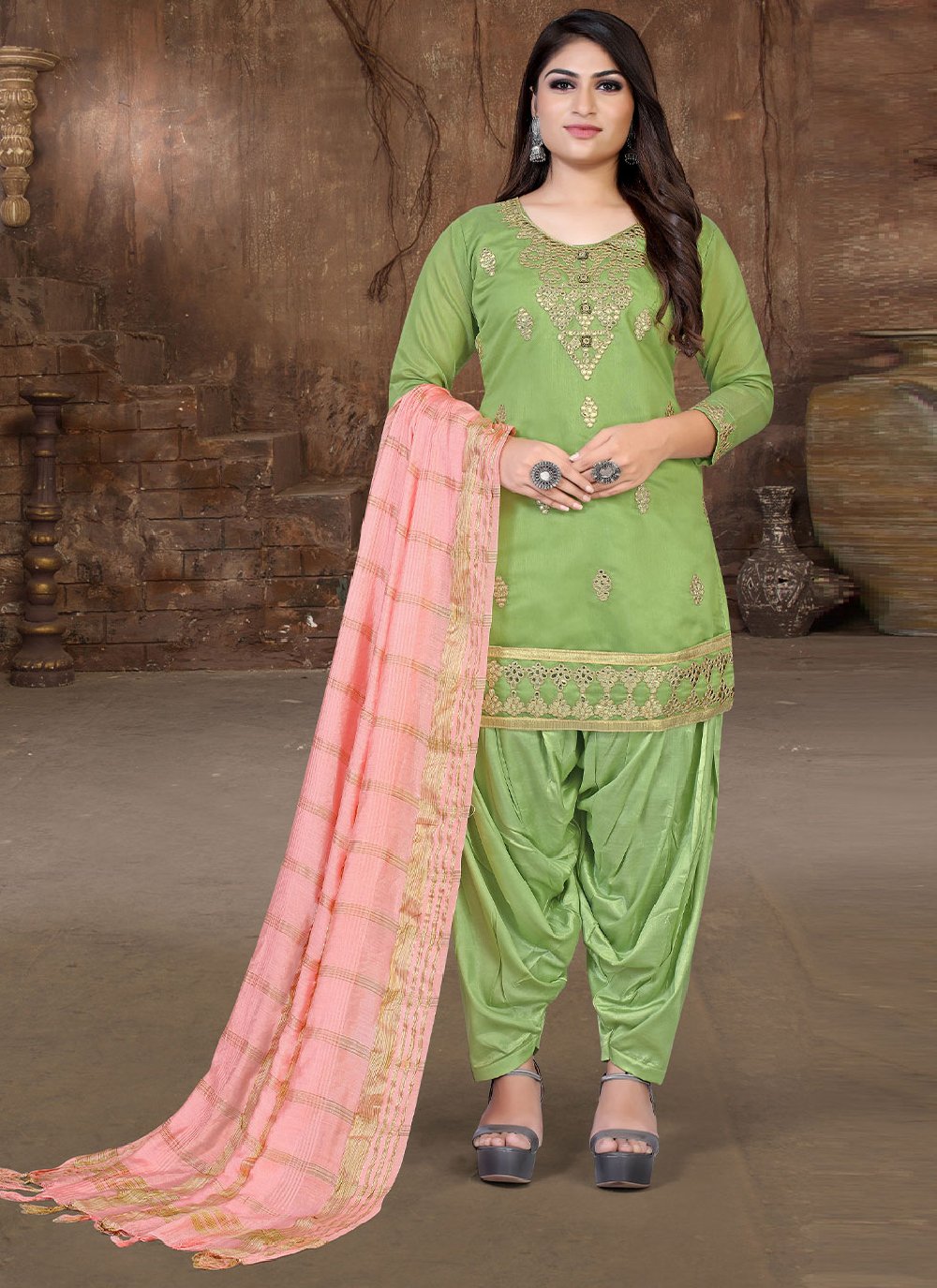 Salwar Suit Chanderi Green Embroidered Salwar Kameez