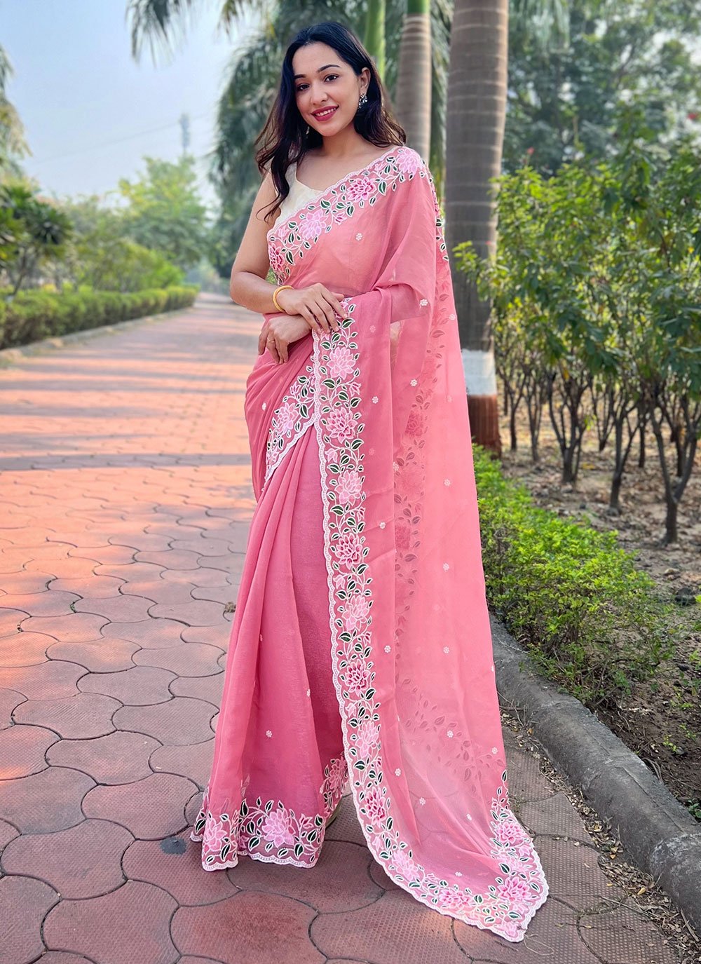 Classic Chiffon Shimmer Pink Cut Work Saree