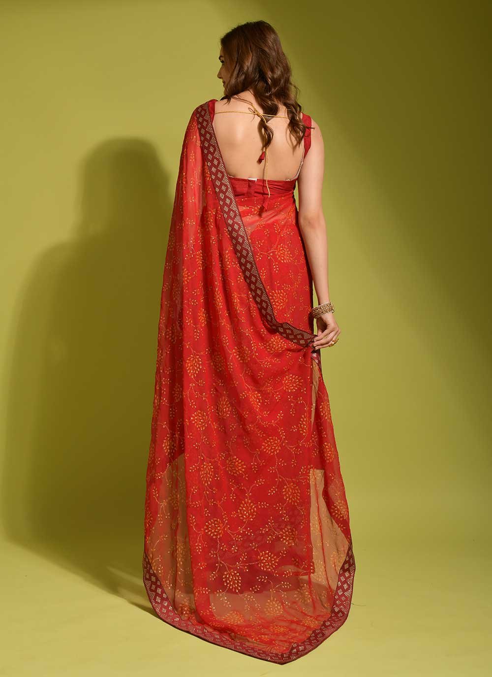 Trendy Saree Chiffon Red Print Saree